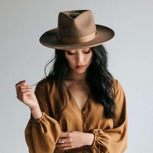 Gigi Pip Monroe Hat in Brown